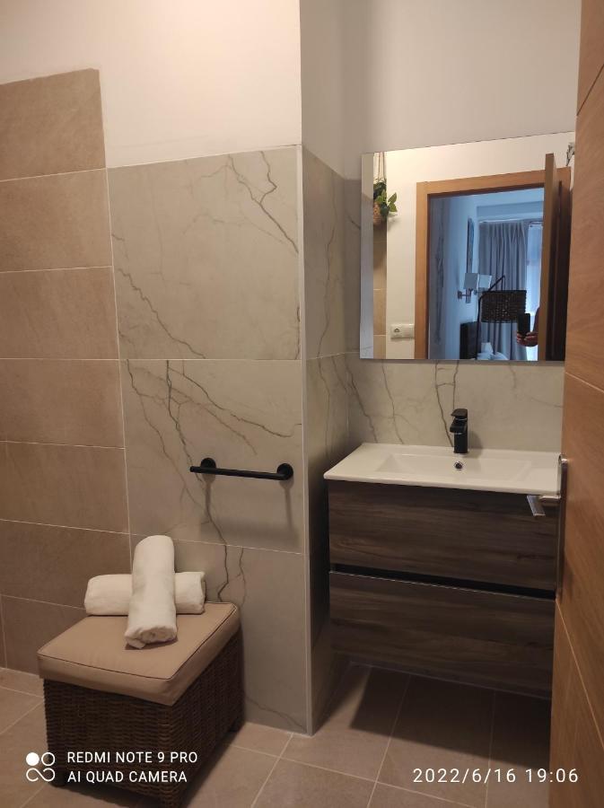 אליקאנטה Suites 5* Lahcene מראה חיצוני תמונה